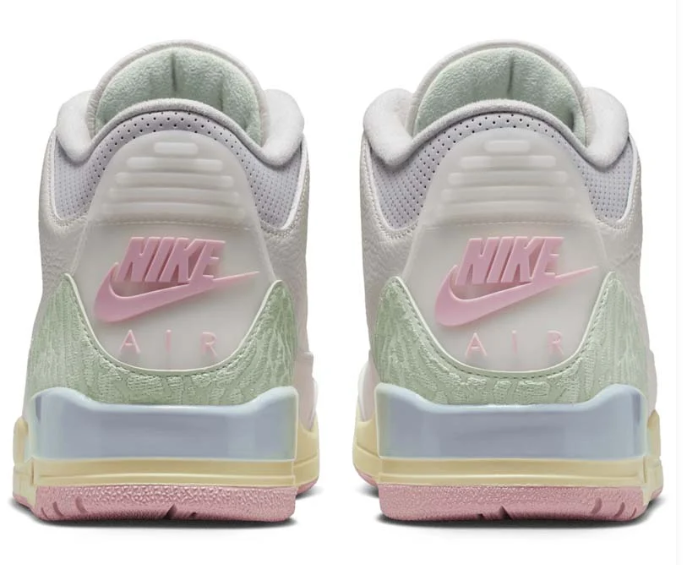 Air Jordan 3 Retro OG 'Spring Is In The Air' Sail/Jade Aura | Jade Daybreak