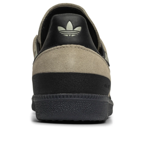 adidas x 100 Thieves Palos Hills | Offscreen Assembly