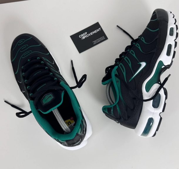 Nike Air Max Plus TN Black/Green 'Malachite' | Verdant Afterimage