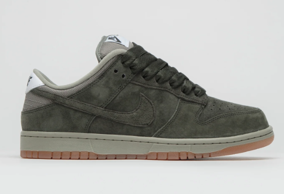 Nike SB Dunk Low Pro B Sequoia/Sequoia/Light Army/White | Woodland Recess